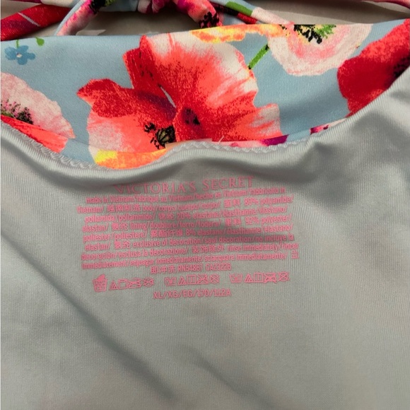 VICTORIAS SECRET ONE PIECE STRAPPY SWIM SUIT BLUE FLORAL SIZE XL Open Back - Picture 9 of 9